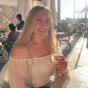 Meet your Posher, Jessica